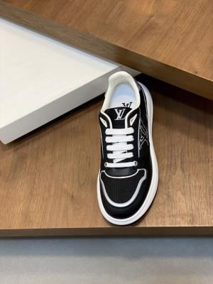 wholesale quality louis vuitton men shoes model no. 868